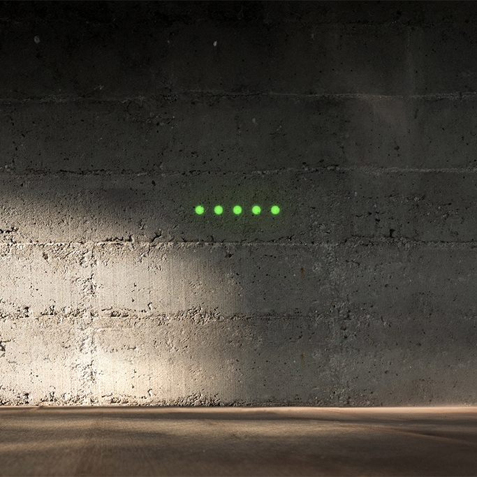 Brightline™ Line of Dots Alignment Laser