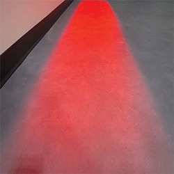 VirtuaLine high-contrast projected Walkway